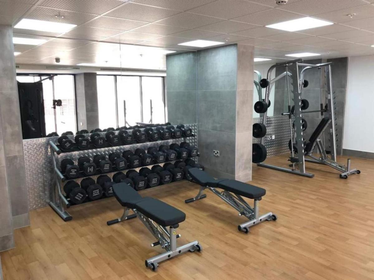 Modern Studio Apartment At The Hub Gibraltar Eksteriør bilde