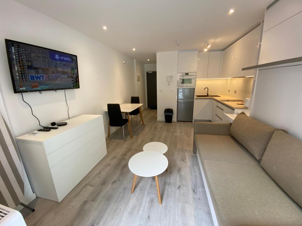 Modern Studio Apartment At The Hub Gibraltar Eksteriør bilde
